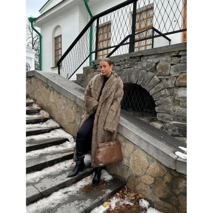 Virelle | Luxury Thickened Faux Fur Waist-Fit Coat