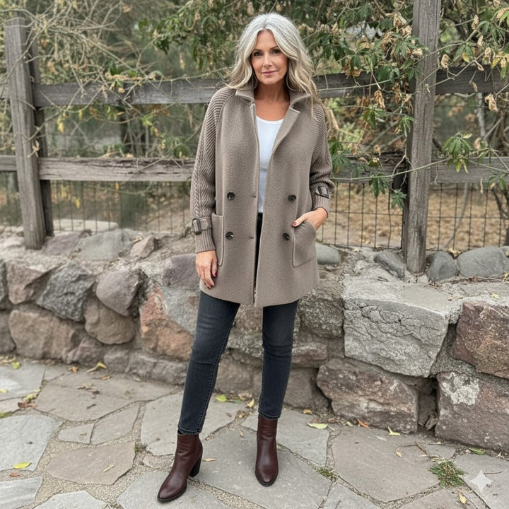 Carol Cosy Coat | A Perfect Blend of Comfort and Sophistication